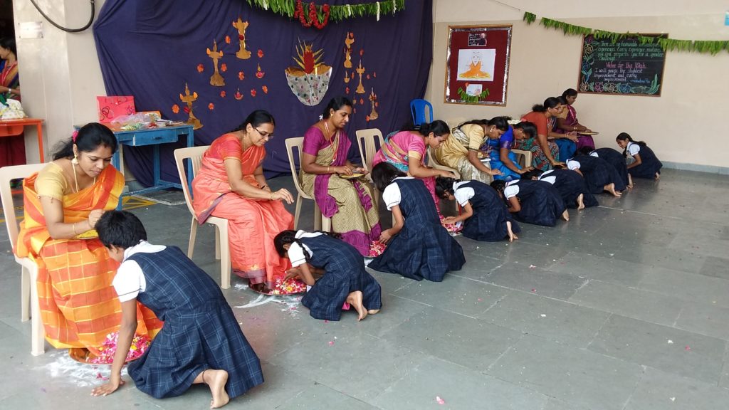 GURUVANDHANAM