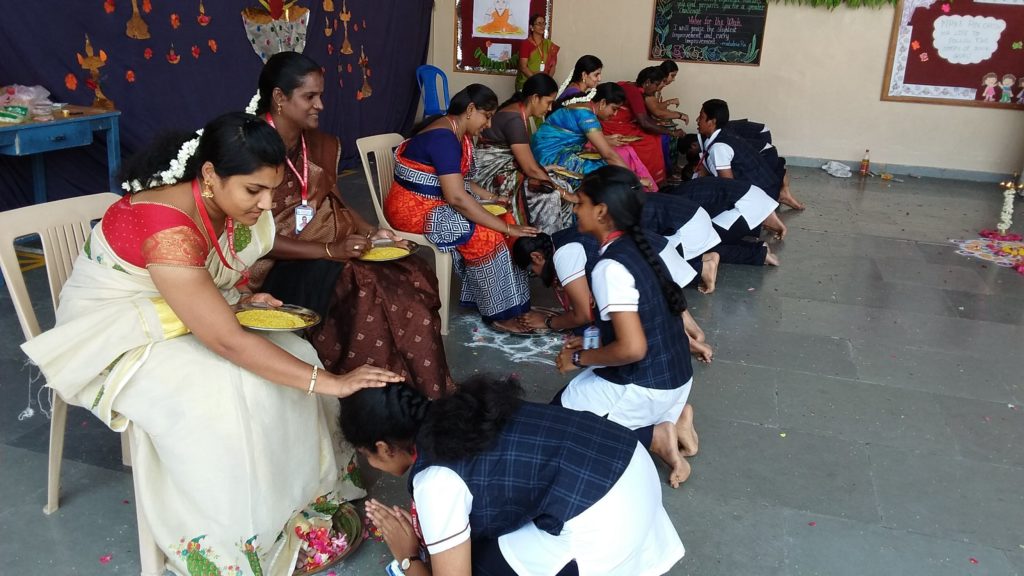 GURUVANDHANAM