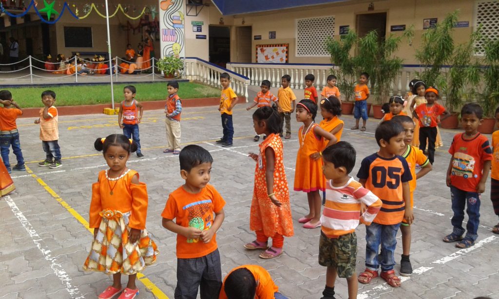 ORANGE DAY (COLOUR DAY)