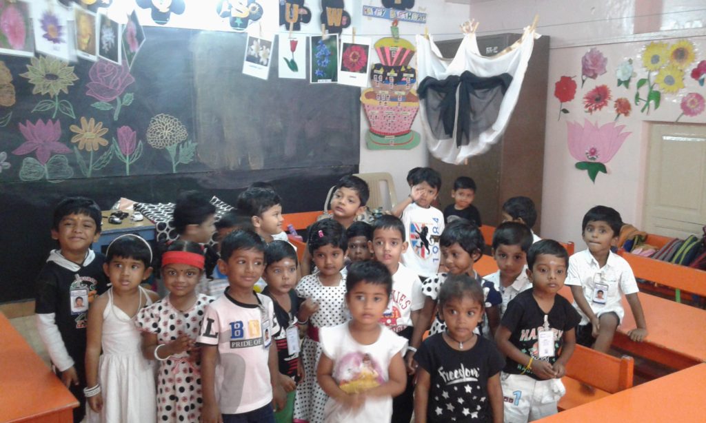 COLOUR DAY (BLACK/WHITE) FOR KG STUDENTS