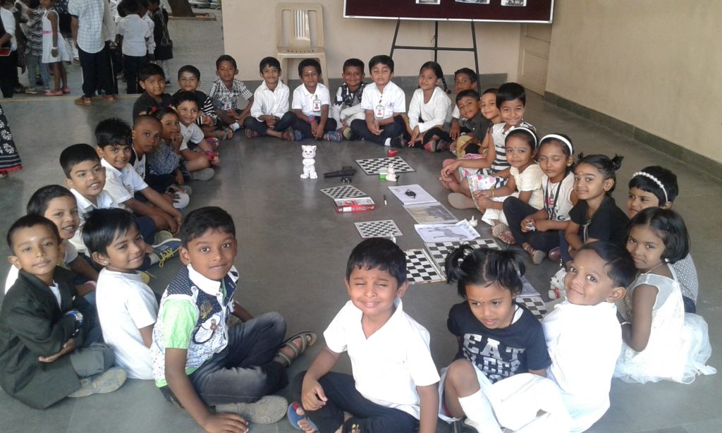 BLACK & WHITE - COLOUR DAY