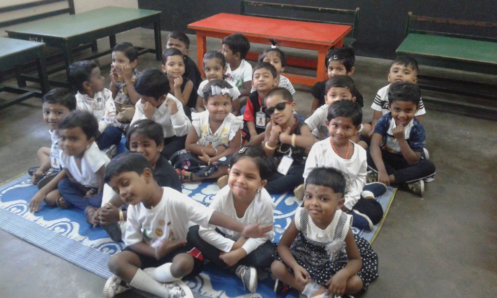 BLACK & WHITE - COLOUR DAY